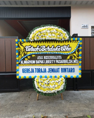 Papan Bunga Duka di Lumajang